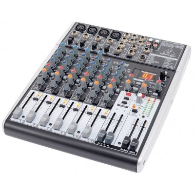 Behringer XENYX X1204USB