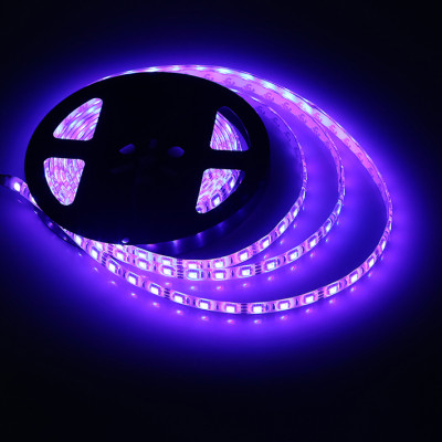 Светодиодная лента RGB 5050 5 м (hub_np2_0908) Светодиодная лента RGB 5050 5 м (hub_np2_0908)