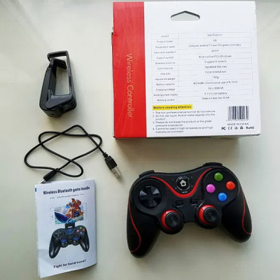 Игровой манипулятор Gen Game беспроводной джойстик геймпад для смартфона Bluetooth 15см Чёрный (V8) Игровой манипулятор Gen Game беспроводной джойстик геймпад для смартфона Bluetooth 15см Чёрный (V8)
