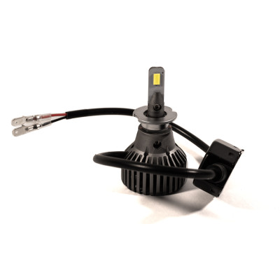 Комплект LED ламп HeadLight F1X H3 (Pk22s) 52W 12V 8400Lm з активним охолодженням (збільшена світловіддача) Комплект LED ламп HeadLight F1X H3 (Pk22s) 52W 12V 8400Lm з активним охолодженням (збільшена світловіддача)