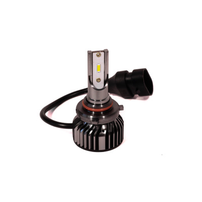 Комплект LED ламп HeadLight T18 HB3 (P20d) 30W 9-32V 6000K Комплект LED ламп HeadLight T18 HB3 (P20d) 30W 9-32V 6000K