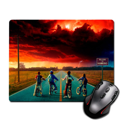 Игровая поверхность Очень Странные Дела Stranger Things 300 х 250 мм (825316)
