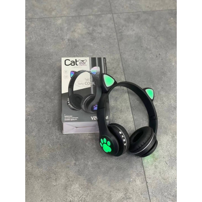 Повнорозмірні навушники бездротові No Brand Cat Headset M23 Bluetooth з RGB підсвічуванням та котячими вушками Black Повнорозмірні навушники бездротові No Brand Cat Headset M23 Bluetooth з RGB підсвічуванням та котячими вушками Black