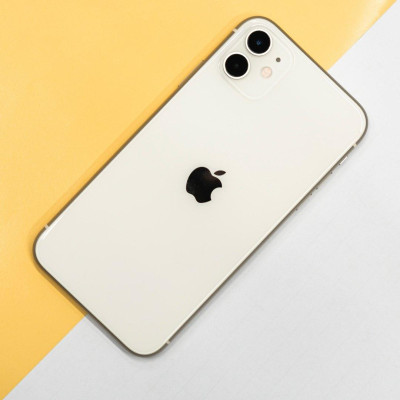 Смартфон Apple iPhone 11 256GB White Refurbished (1599452811)