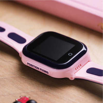 Дитячий розумний GPS годинник з відеодзвінком Wonlex KT24s Pink (SBWKT24SP) Дитячий розумний GPS годинник з відеодзвінком Wonlex KT24s Pink (SBWKT24SP)