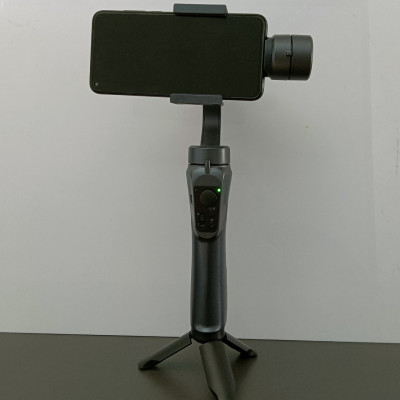 Трехосевой электронный стабилизатор стедикам ручной 3-Axis H4 Handhed Gimbal для телефона (3-Axis H4) Трехосевой электронный стабилизатор стедикам ручной 3-Axis H4 Handhed Gimbal для телефона (3-Axis H4)