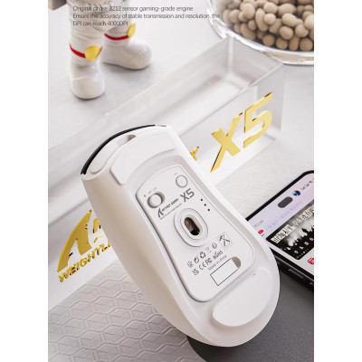 Мышь беспроводная Aattack SHARK X5 с аккумулятором и подсветкой 2,4G+Bluetooth White Мышь беспроводная Aattack SHARK X5 с аккумулятором и подсветкой 2,4G+Bluetooth White