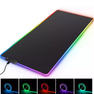 Коврик для игровой мышки и клавиатуры с подсветкой Feel Fit RGB 80x30 см Черный (21121) Коврик для игровой мышки и клавиатуры с подсветкой Feel Fit RGB 80x30 см Черный (21121)
