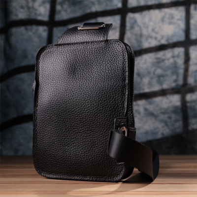 Сумка бананка Grande Pelle 22877 15,5х20,5х3,5 см Чорний