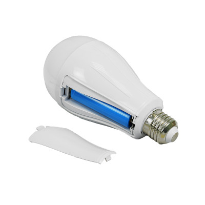 Лампа LED аккумуляторная Lightwell Е27 LW-EMB-15W (302580) Лампа LED аккумуляторная Lightwell Е27 LW-EMB-15W (302580)