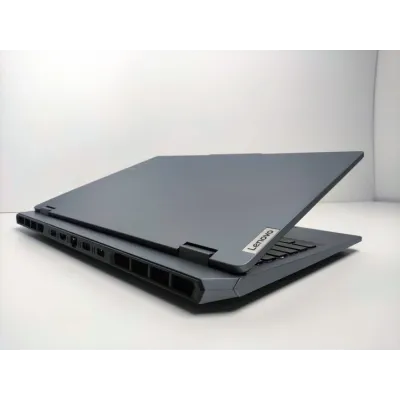 Ноутбук Lenovo LOQ 15.6 FHD Ryzen 7 7435HS/16GB DDR5/RTX 4060 512 GB SSD Refurbished
