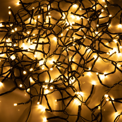 Электрогирлянда уличная YES! Fun Кластер 250 LED 5 м Тепло-белый (975065) Электрогирлянда уличная YES! Fun Кластер 250 LED 5 м Тепло-белый (975065)