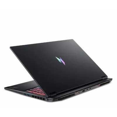 Ноутбук Acer Nitro 18 AI AN18-61 Ryzen AI 9 365/18 Ноутбук Acer Nitro 18 AI AN18-61 Ryzen AI 9 365/18