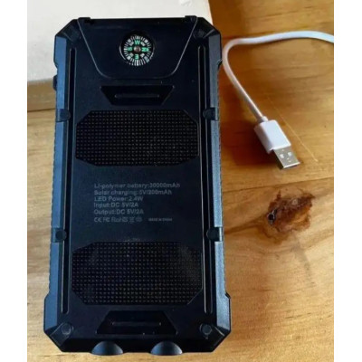 Внешний повербанк Solar Power Bank 30000 мА/ч с компасом Черный (2104618804) Внешний повербанк Solar Power Bank 30000 мА/ч с компасом Черный (2104618804)