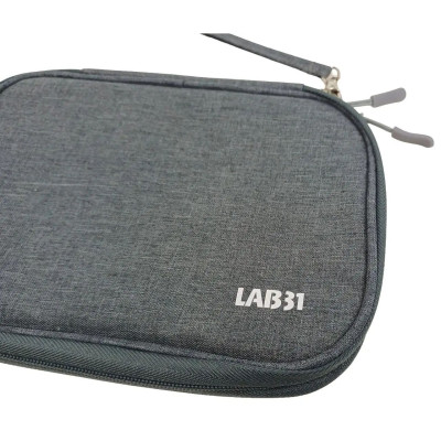 Чехол для кабелей и зарядных устройств LAB31 24х18х2.5 см Темно-серый (8718964194506) Чехол для кабелей и зарядных устройств LAB31 24х18х2.5 см Темно-серый (8718964194506)
