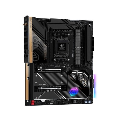 ASRock B650E Taichi