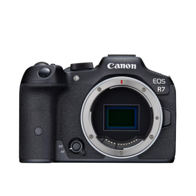 Canon EOS R7 RF-S 18-150 IS STM (5137C015)