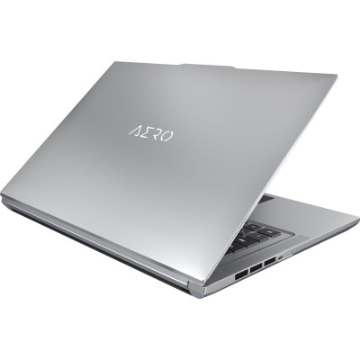Gigabyte AERO 16 XE5 OLED (XE5-73UK938HP)