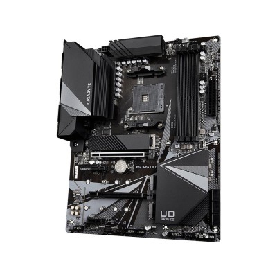 GIGABYTE X570S UD