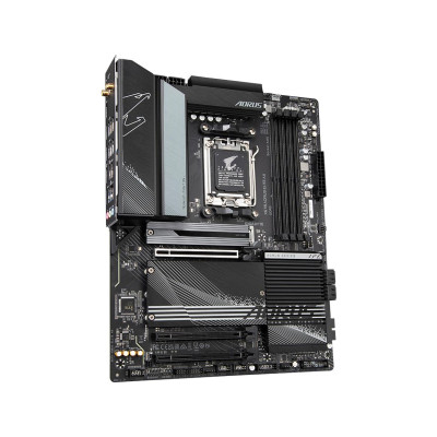 GIGABYTE X670 AORUS ELITE AX
