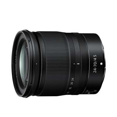 Nikon Z f + 24-70mm f/4 S (VOA120K002)