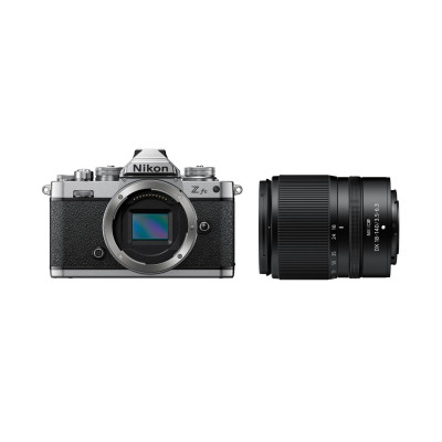 Nikon Z fc silver + DX 18-140mm f/3.5-.6.3 VR (VOA090K004)