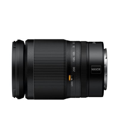 Nikon Z6 II + 24-200mm f/4-6.3 VR (VOA060K004)