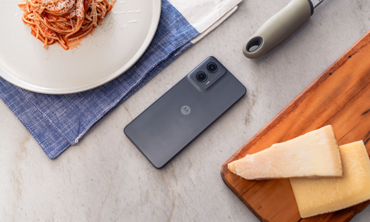 Задняя панель Motorola moto g24