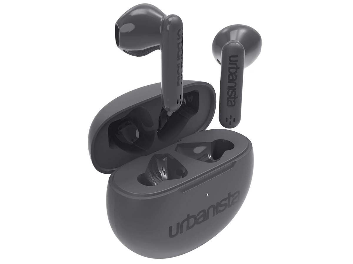 Беспроводные наушники Urbanista Austin Storm Grey – вид спереди под углом с открытым зарядным футляром