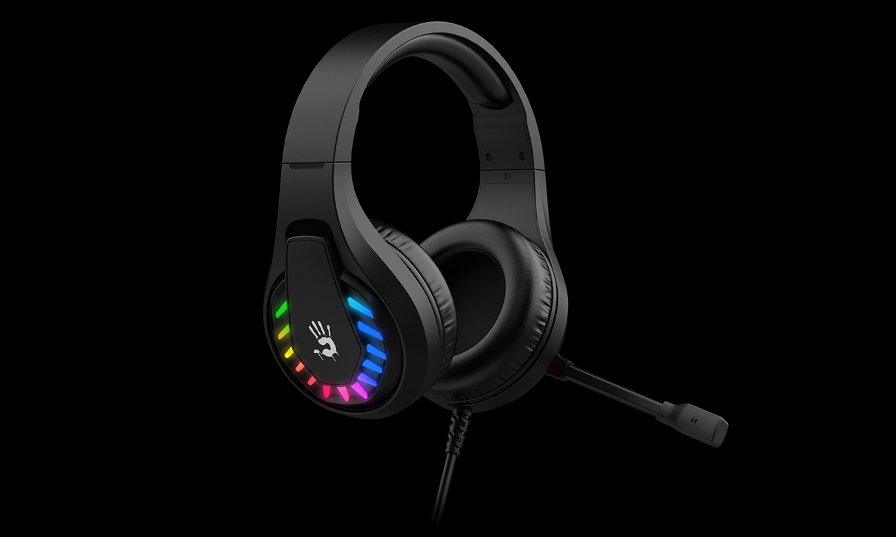 Чорна USB-гарнітура A4Tech Bloody G230 7.1 - кутовий вид спереду