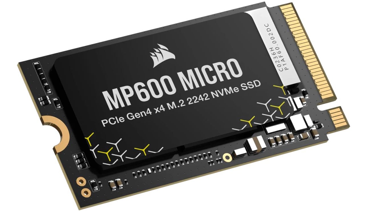 Corsair MP600 MICRO M.2 SSD – вид спереди под углом