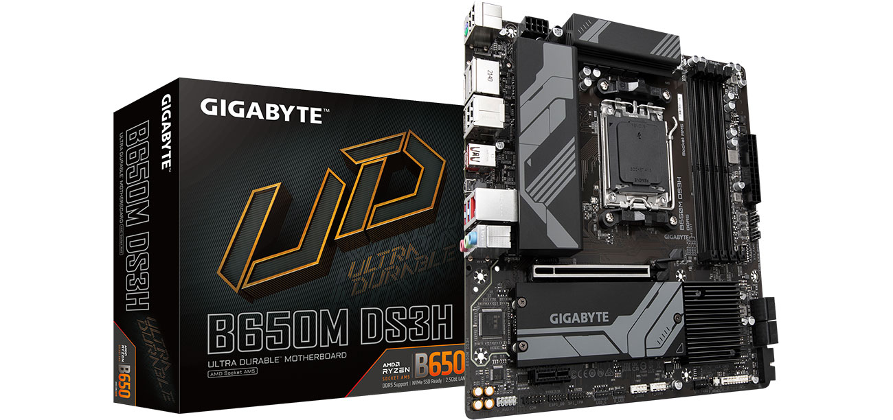 Материнская плата Gigabyte B650M DS3H в коробке