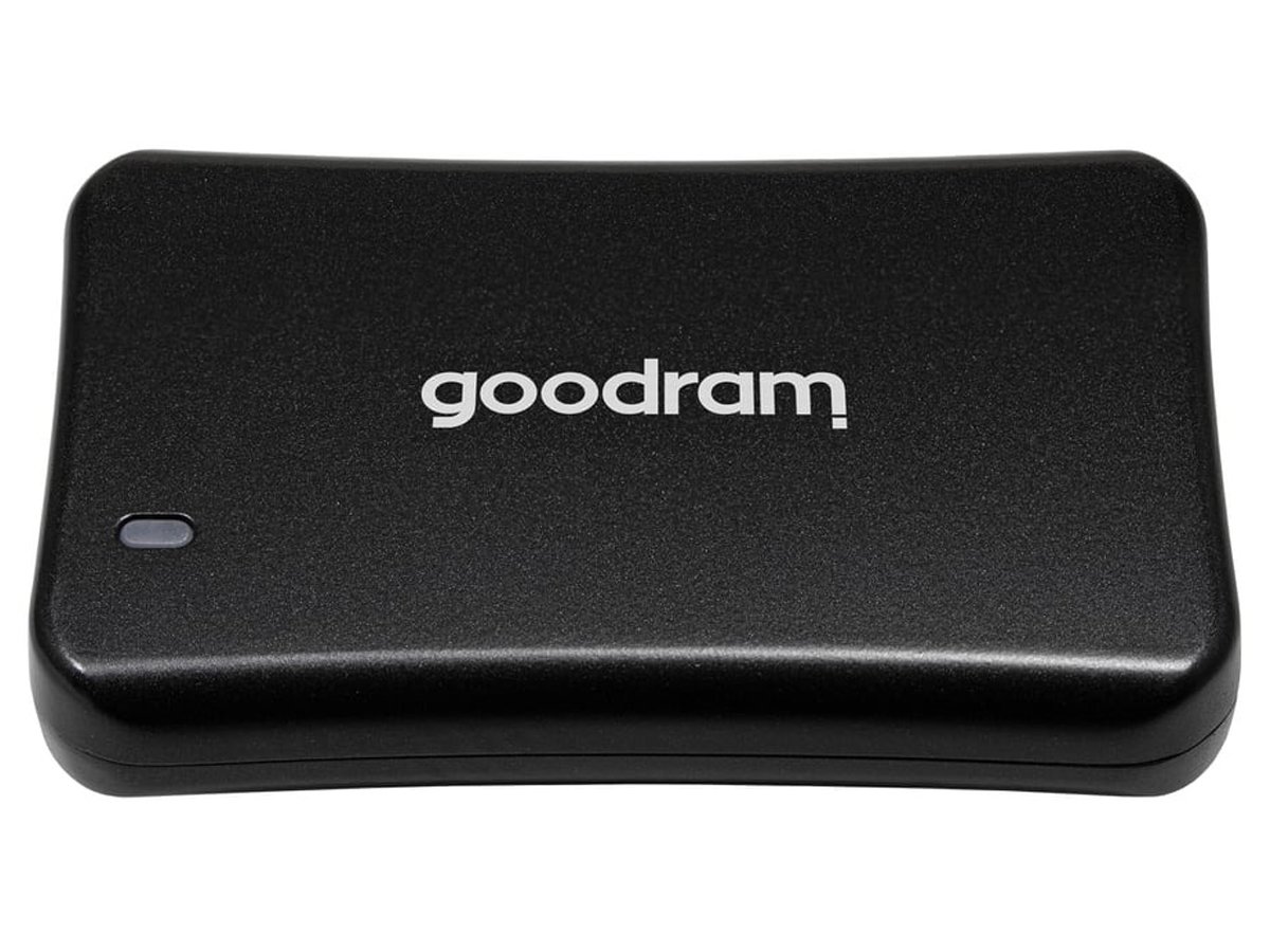 Внешний SSD-накопитель GOODRAM HX200 Black – вид снизу под углом