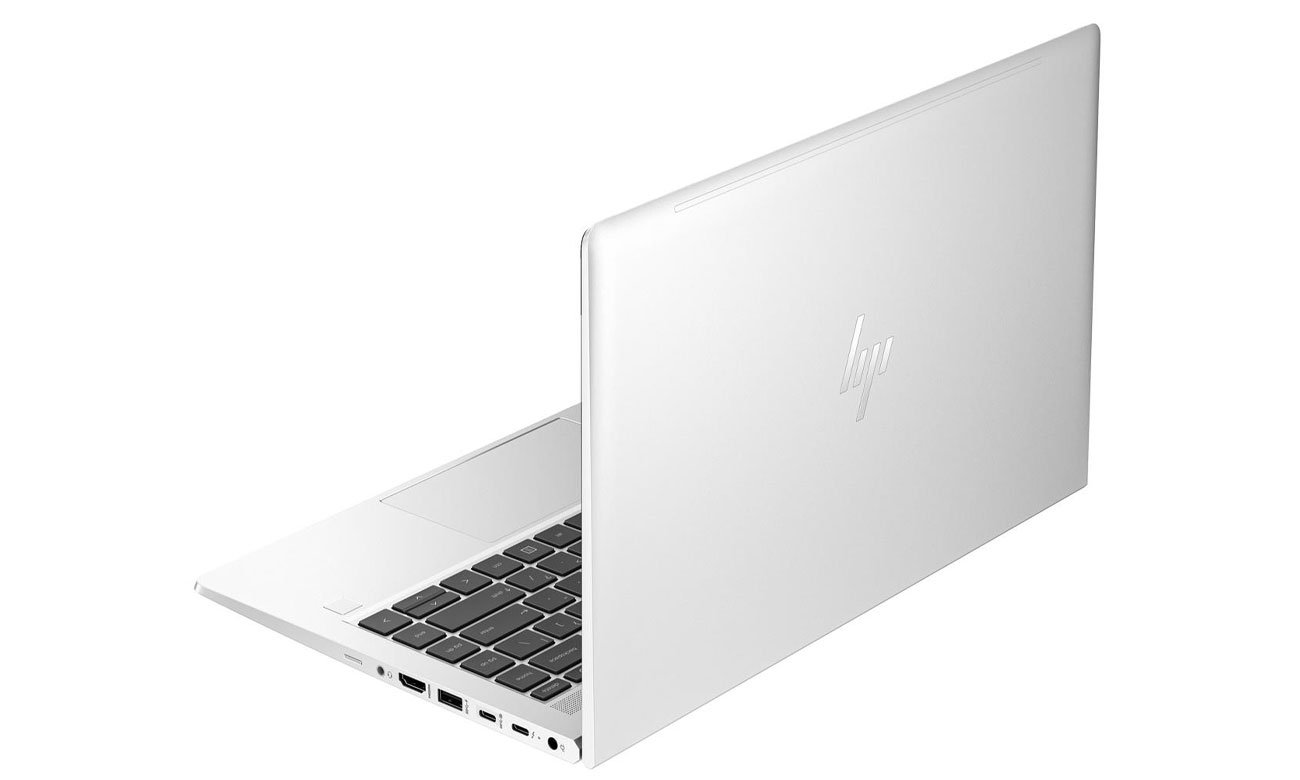 Порты HP Elitebook 640 G10 в корпусе