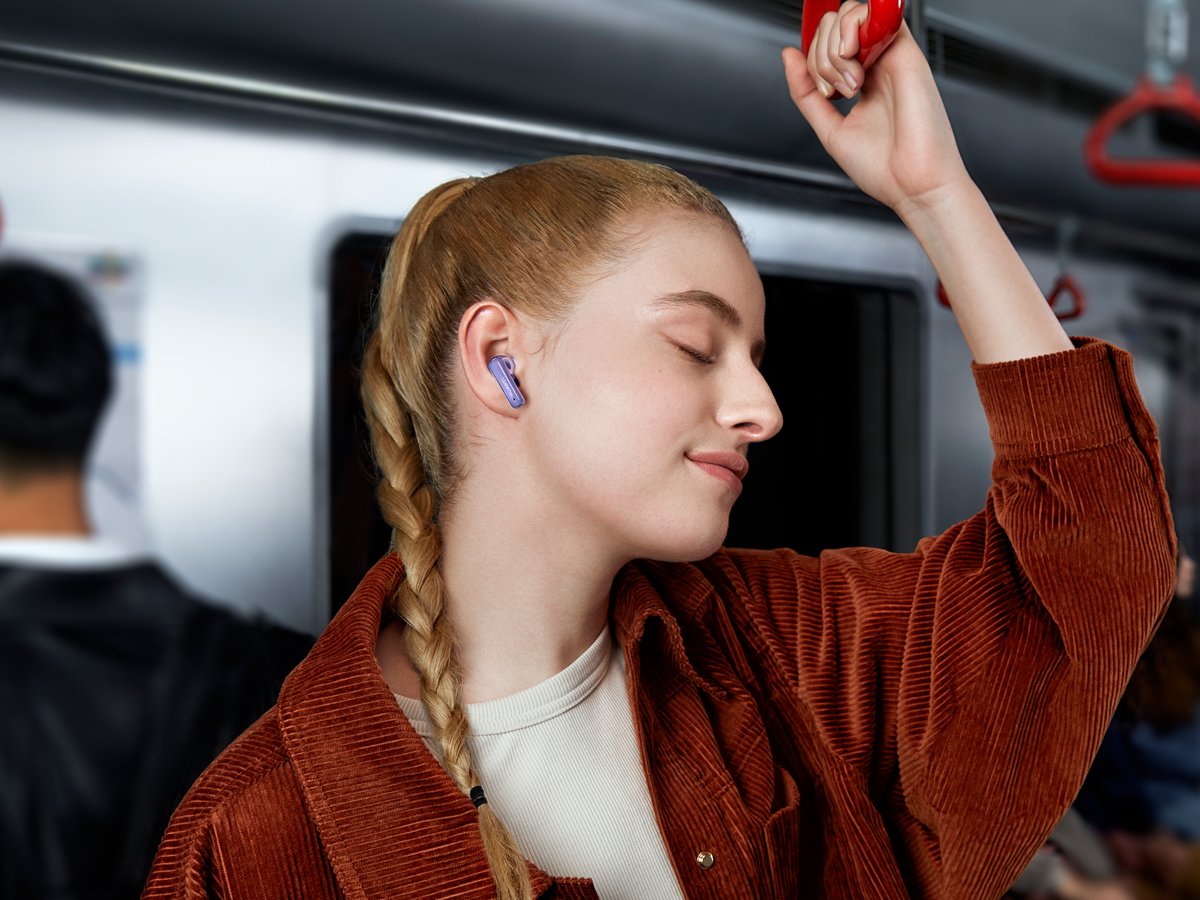 Беспроводные наушники Huawei FreeBuds 6i фиолетового цвета – стиль жизни