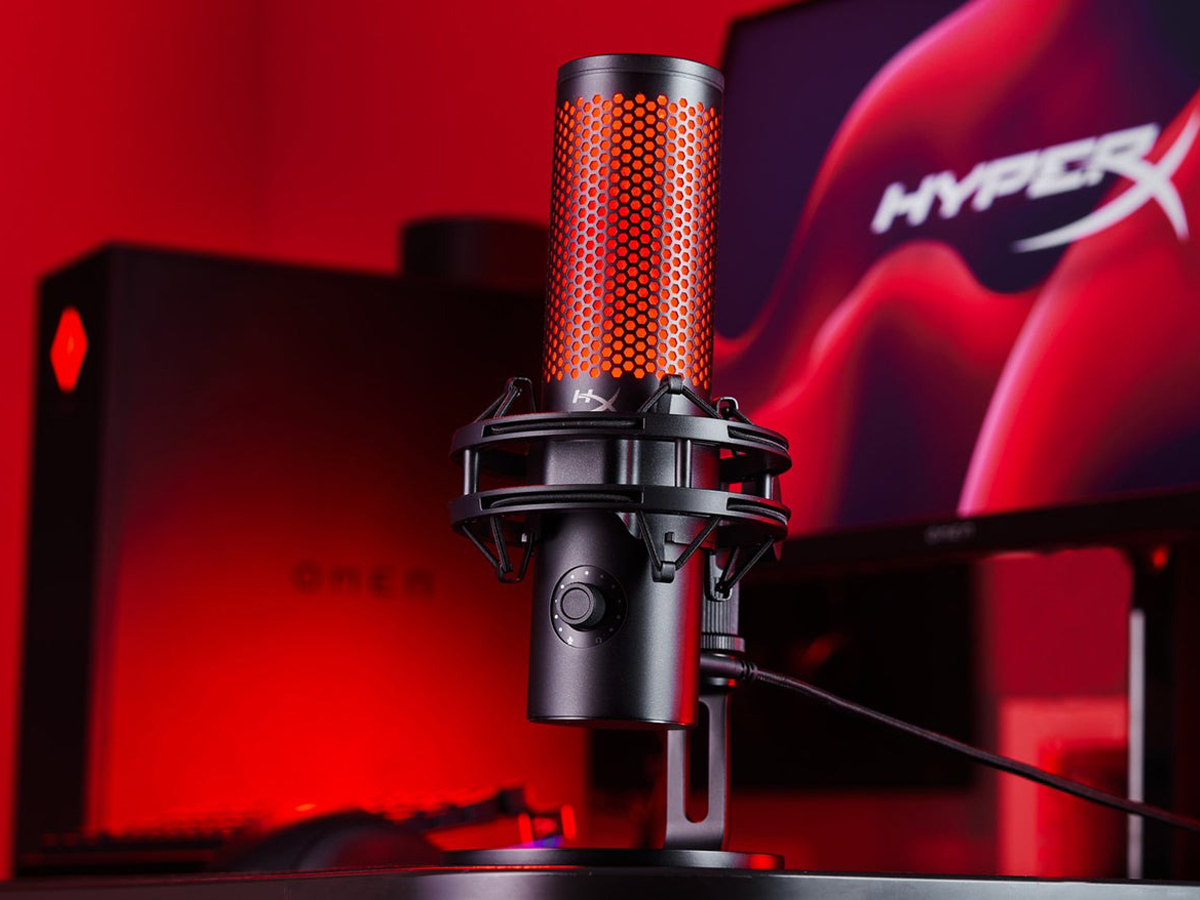 Ігровий USB-мікрофон HyperX QuadCast 2 - стильна графіка