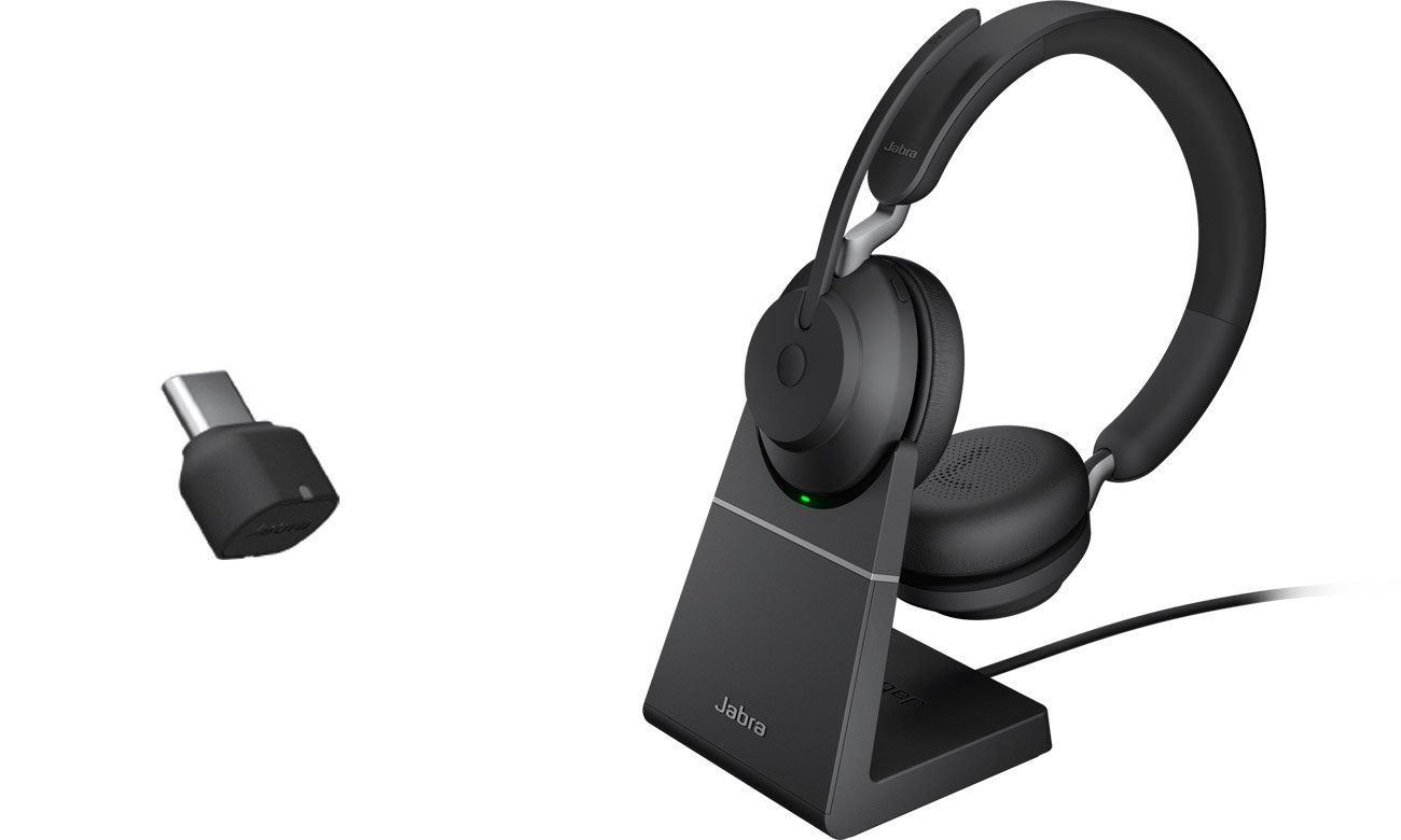 Стереогарнітура Jabra Evolve2 65 UC + док-станція для заряджання + адаптер USB-C – кутовий вид спереду