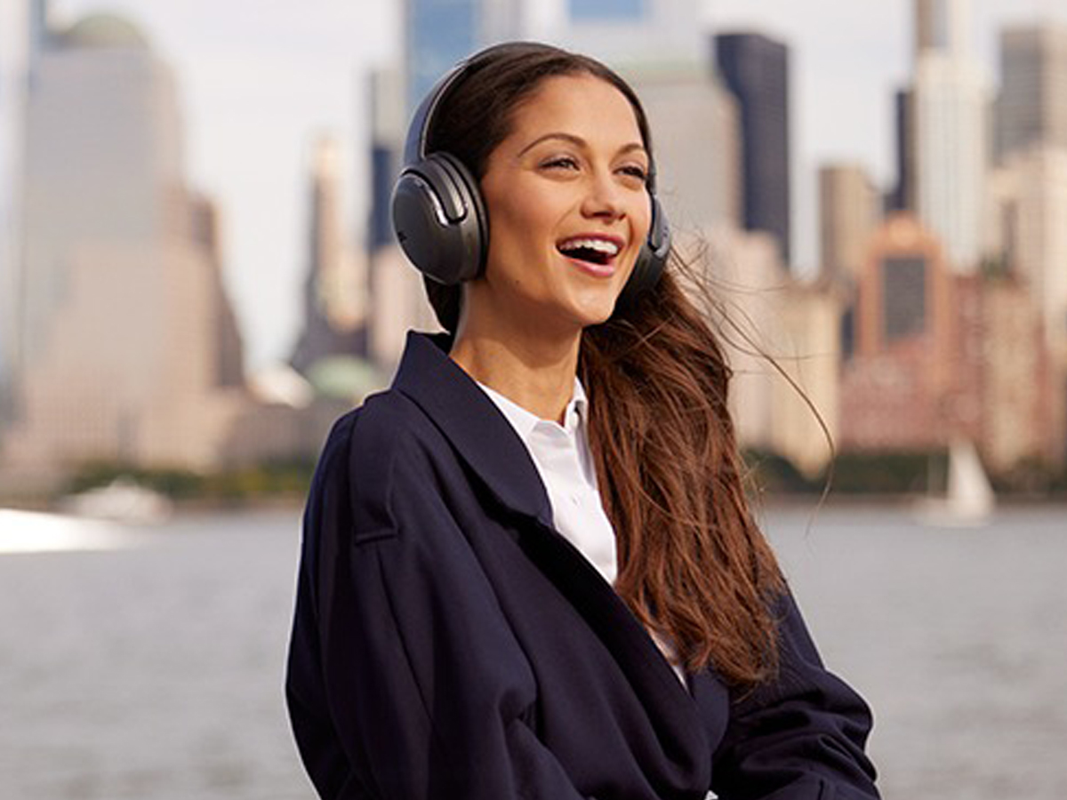 Накладные беспроводные наушники JBL Tour One M2 Black – графика стиля жизни