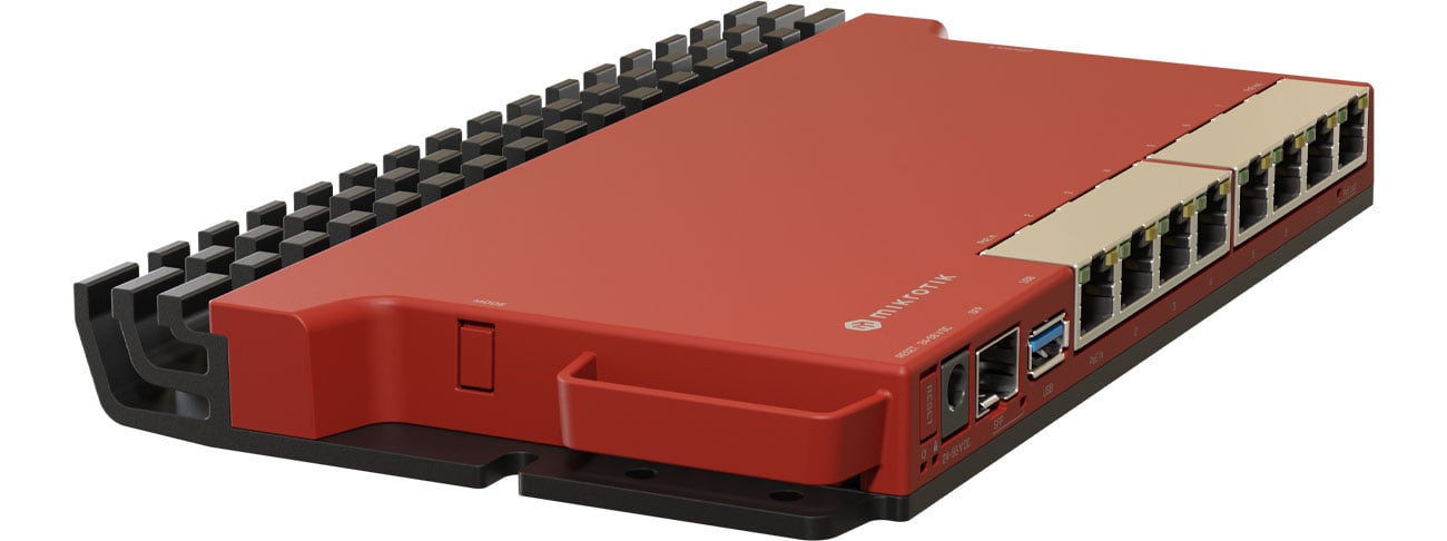 MikroTik L009UIGS-RM вид сбоку