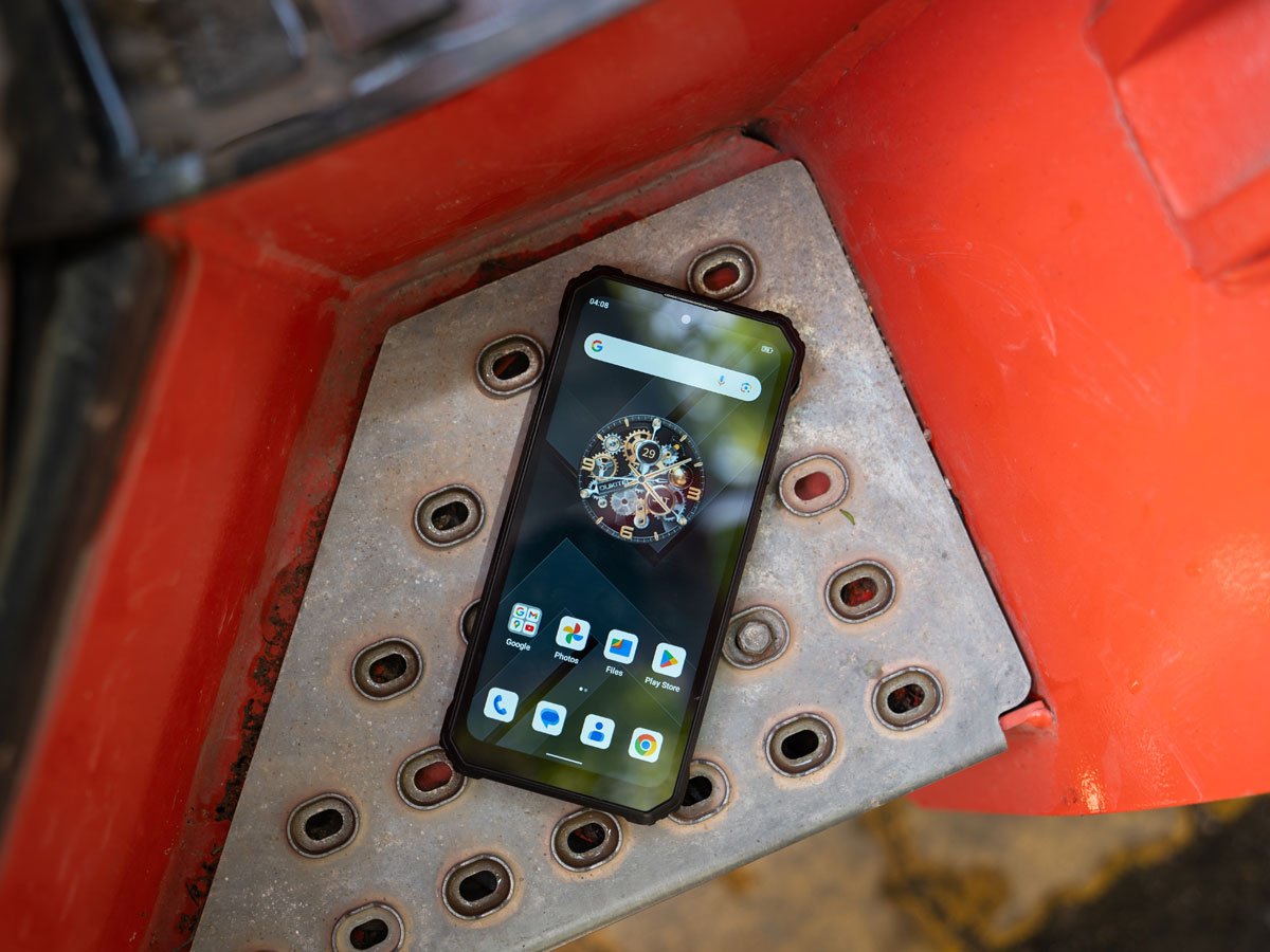 Екран OUKITEL WP28S