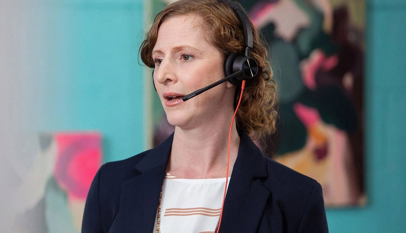 Гарнитура Poly Blackwire 3325 MS USB-A + разъем, 3,5 мм - Lifestyle Graphics