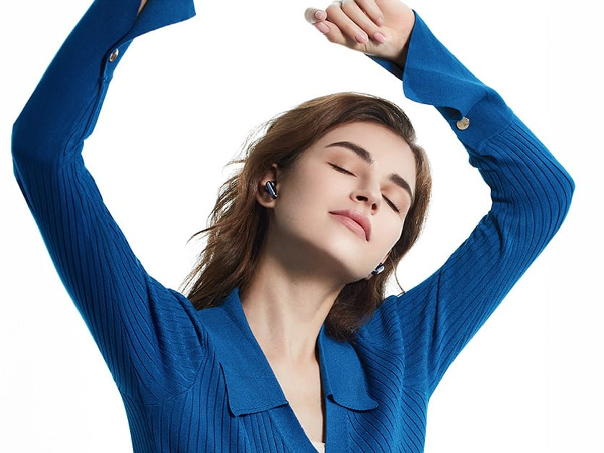 QCY HT 10 Pro TWS ANC танець