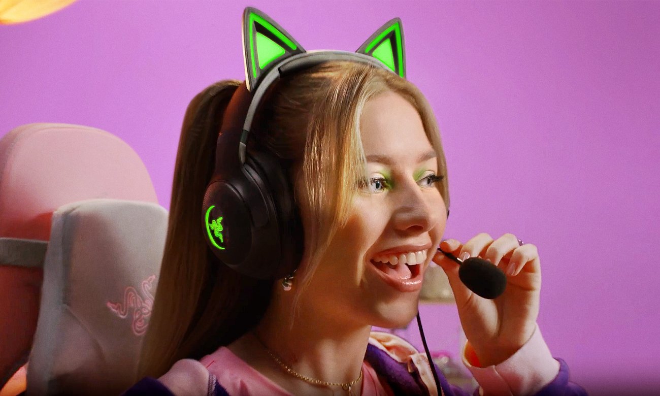 Черная гарнитура Razer Kraken Kitty V2 – графика стиля жизни