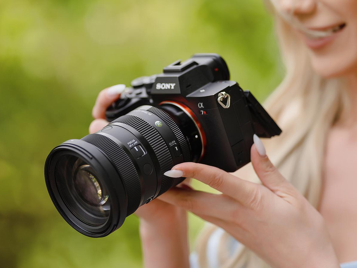 Объектив Sigma A 24-70mm f/2.8 DG DN Sony E II