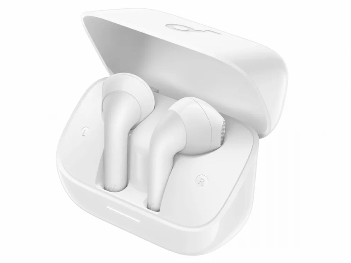 Беспроводные наушники SoundCore K20i белые – вид спереди под углом с открытым зарядным футляром