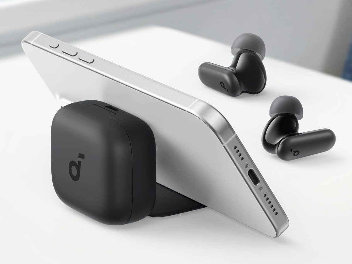 Беспроводные наушники SoundCore P30i Black - Lifestyle Graphics