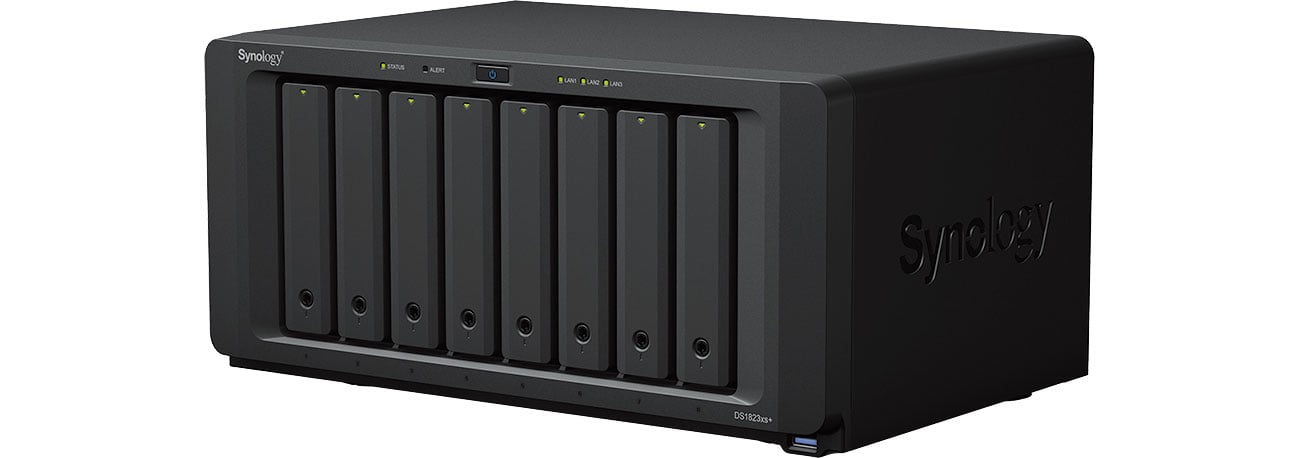 NAS-сервер Synology DS1823xs+