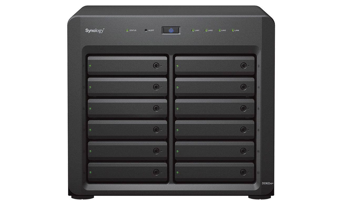 Synology DS3622xs+, вид спереди