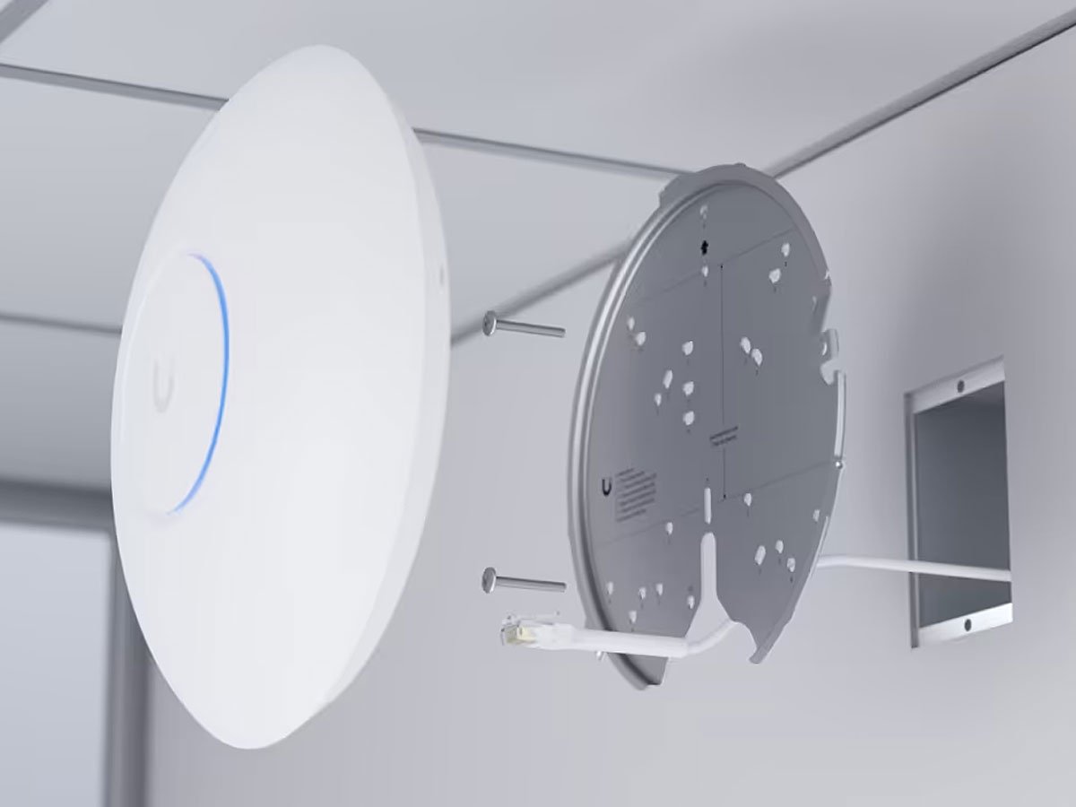 Ubiquiti U7 PRO MAX